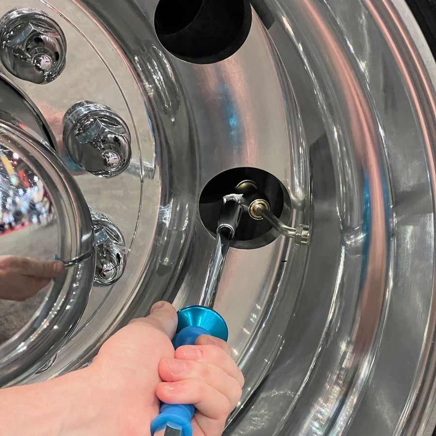  Dual Wheel Air Chuck - LockNFlate